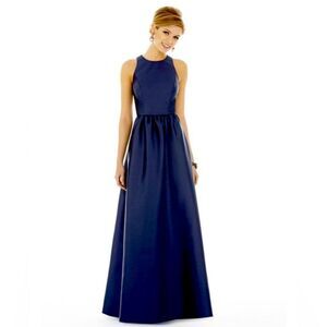 Alfred Sung D707 bridesmaid dress. Size 12